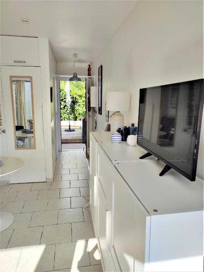 Apartamento Studio Golfe Juan, Plages, Parking, Climatisation Vallauris Exterior foto